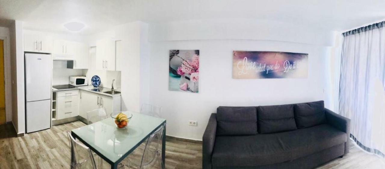 Sea View Coronel Modern & Sunny Apartment อาโรนา ภายนอก รูปภาพ